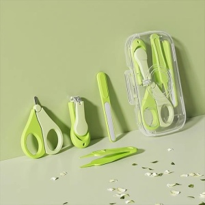 Set 4in1 de Ingrijire Unghii pentru Bebelusi, Cutie de Depozitare Texturata, 0-6 Ani, 13.6x8x2 cm, Verde - Img 3