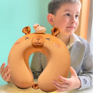 Perna de Calatorie in Forma de U, Pentru Gat si Cap, Umplutura din Spuma cu Memorie, 30x30 cm, Model Capybara, Accesoriu de Voiaj, Birou, Masina, Sistem Prindere Capse, Maro - Img 5