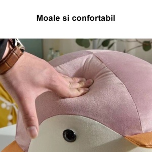 Taburet Pentru Copii, Cadru din Lemn Masiv, 25 x 29 x 29 cm, Perna de Burete Elastica si Maner de Transport, in Forma de Pinguin, Roz - Img 2
