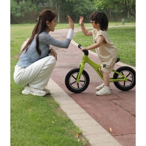Bicicleta pentru Copii, Fara Pedale, Pentru 2-6 Ani, Sa Reglabila 43 - 58 cm, 88 x 56 x 43 cm, Verde - Img 5