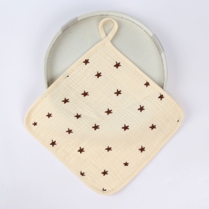 Prosop Absorbant, din Bumbac, 25 x 25 cm, Model Stelute, cu Agatatoare, Bej - Img 2
