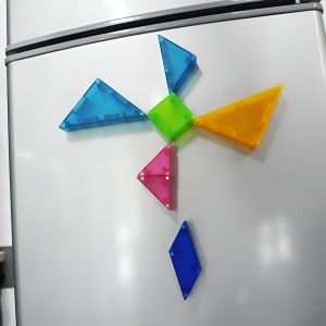 Joc Magnetic Tangram, 7 Piese Magnetice, Forme Geometrice, 3 Ani, EVA, ABS, Magnet, 10.5 x 10.5 x 2.2 cm, Multicolor - Img 5