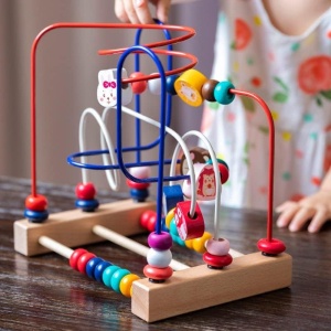 Jucarie din lemn Montessori – Labirint motricitate cu abac si animalute - Img 4