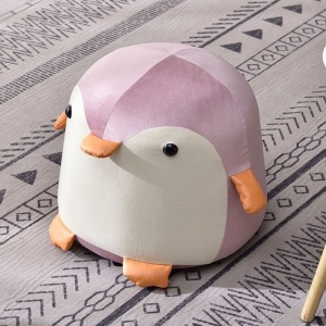 Taburet Pentru Copii, Cadru din Lemn Masiv, 25 x 29 x 29 cm, Perna de Burete Elastica si Maner de Transport, in Forma de Pinguin, Roz - Img 5