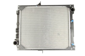 Radiator motor (cu rama, cu radiator de ulei; cu suporturi) potrivit MERCEDES MK, NG, SK OM356.999-OM446.922 1987-1996