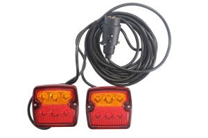 Stop spate Dreapta/Stanga (LED, 12/24V, lungime cablu: 5m, cu indicator, cu lumini frana, lumini parcare/pozitie, cu iluminare numar de inmatriculare, montabil cu magnet)