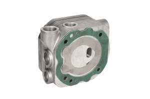 Chiulasa compresor (complet) MAN MAN E 2000 18.440/18.520/18.560/26.320/26.360/26.400/26.410 FAVLC/26.440/26.480/26.540/28.540/32.320/32.360/32.400/32.440/32.480/33.360/33.400/33.440/33.540/35