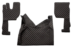 Covor podea camion potrivit VOLVO, ECO-LEATHER, set 3 buc. (material - eco-piele, culoare - negru/rosu, transmisie automata) potrivit VOLVO FH16 II dupa 2014