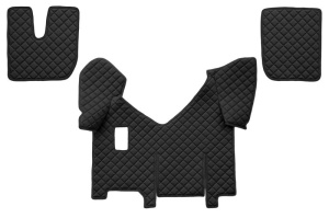 Set covorase podea camion potrivit Iveco versiune cu frigider, ECO-LEATHER, set 4 bucati (material - eco-piele, culoare - negru, pentru transmisie manuala)