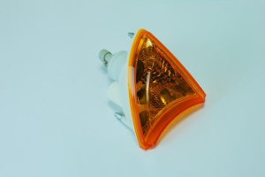 Lampa Semnalizator fata dreapta culoare sticla: portocaliu, P21W IVECO EUROCARGO I-III, STRALIS dupa 2007