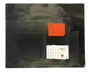 Set reparatie prelata negru, contine 5x servetele degresare petic prelata 19,5x24cm; 24x39cm; 48x39cm