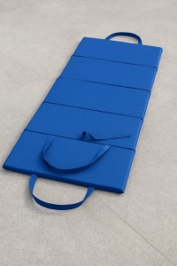 Saltea de plajă pliabilă din fâș impermeabil – Ușoară, compactă și rezistentă 180x30 x2,5 cm - Img 2