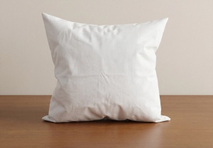 Pernă decorativă cu husă la comandă – Detaliile care fac diferența - 800 x 800 mm