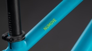 BICICLETA COPII CUBE NUMOVE 200 DISC PACIFICBLUE STEELBLUE 2026 - Img 5