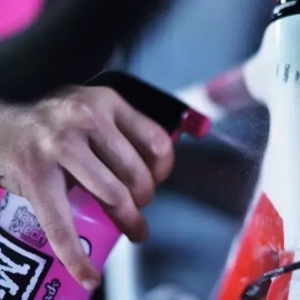 Solutie Muc-Off Bike Cleaner Concentrate 1000 ml bidon plastic - Img 3