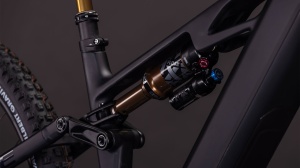 BICICLETA ELECTRICA CUBE STEREO HYBRID ONE44 HPC AT 800 CARBON GOLD 2026 - Img 5