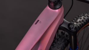 BICICLETA ELECTRICA CUBE STEREO HYBRID ONE44 PRO 800 SHIFTBLUSH RAISIN 2026 - Img 2