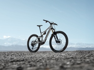 BICICLETA ELECTRICA AMFLOW PX CARBON PRO MOONSTONE GRAY - Img 3