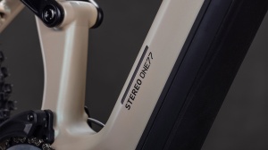 BICICLETA ELECTRICA CUBE STEREO HYBRID ONE77 HPC SLX 800 GLINTSAND BLACK 2026 - Img 5