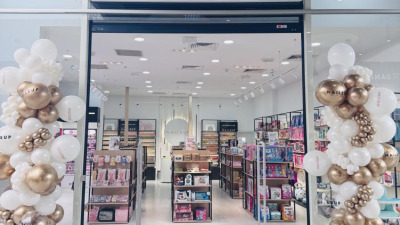 Mixbo – primul magazin deschis in Dâmbovița Mall, plin de surprize pentru copii și pasionații de beauty