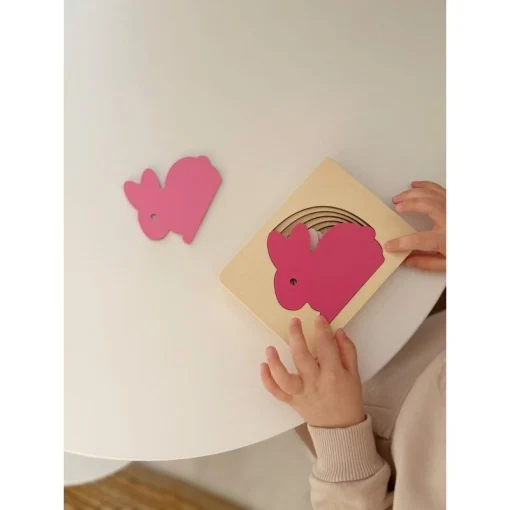 Puzzle Montessori din lemn pentru sortare, Iepurași, 6 piese, 2 ani+
