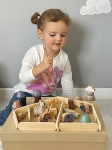 Jucarie de Stivuire Montessori, Animale si Forme Geometrice, Lemn, 28 Piese, 3 ani + - Img 2