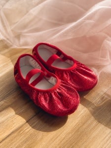 Pantofi Pentru Dans/Balet Fetite, cu Elastic, Rosu cu Sclipici, Textil - Img 3