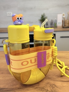 Sticla de Apa pentru Copii cu pai, model Cilindru, Galben, Plastic, 700 ml