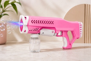 Pistol pentru Baloane de Săpun Model Blizzard Roz-Alb, cu Lumini LED, Funcționare pe Baterii, Generator Automat de Bule - Img 4