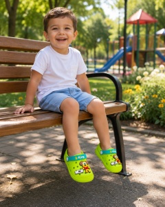 Saboți Copii Tip Crocs din Spumă EVA cu Cățeluș 3D, Baretă Reglabilă, Talpă Antiderapantă, Verde - Img 10
