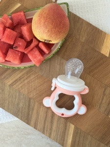 Suzeta pentru Fructe si Legume, silicon, pentru diversificare, Roz - Img 4