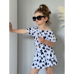 Costum de Baie, Doua Piese, Fusta - Pantalon si Tricou, Black Hearts, 9-10 ani - Img 3