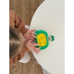 Joc Interactiv Consola Pop It, Cu Muzica Si Lumini, Antistres, Model 6, Plastic, Verde/Galben, 3 ani+ - Img 2