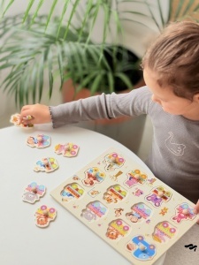 Puzzle Montessori din Lemn, Zoo Trenulet ,7 Piese, Dimensiune 30x22.5 cm
