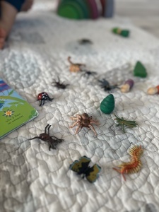 Set Figurine Insecte, 12 Piese, Plastic, 5 cm, Multicolor - Img 3