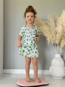 Costum de Baie, Doua Piese, Fusta-Pantalon si Tricou, Green Hearts, 9-10 ani - Img 4