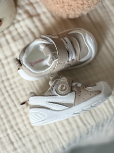 Incaltaminte Copii Stil Adidas, cu Elastic si Scai, Brant Moale, Talpa Cauciuc, Crem - Img 3