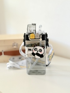 Termos Pentru Copii, Model 2 in 1, cu Bareta si Maner, Urs Panda Negru, 500 ml