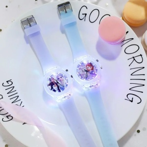 Ceas pentru Copii Electronic, Bratara Silicon, cu Lumini Colorate, Roz Deschis - Img 2