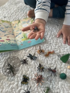 Set Figurine Insecte, 12 Piese, Plastic, 5 cm, Multicolor - Img 4