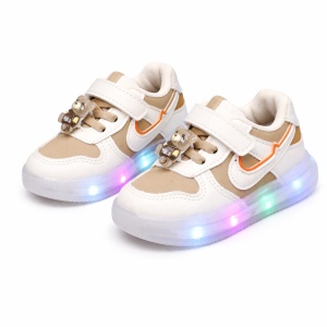 Sneakers Sport Copii Crem-Alb cu LED, Talpă Flexibilă și Accesoriu Ursuleț - Img 3