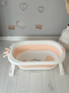 Cadita Pliabila pentru Bebe, Plastic, cu dop de Scurgere si Picioare, Peach si Alb, 87 cm x 49 cm x 25 H - Img 3