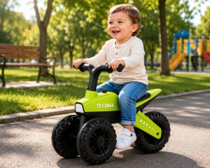 Tricicletă fără Pedale pentru Copii Tip ATV, cu Ghidon, Șezut și 3 Roți Late, Verde-Negru,12 luni + - Img 2
