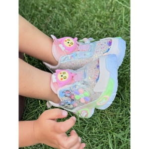 Adidasi Fetite, cu Sclipici si Accesorii, Lumini, Brant Spumă Tehnică, Talpa cu Motive, Roz - Img 3