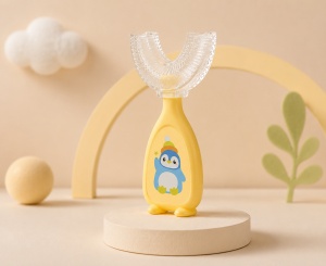 Periuta de dinti pentru Copii, Manuala, Silicon si Plastic, 10 cm, Pinguin Galben, 2 ani+