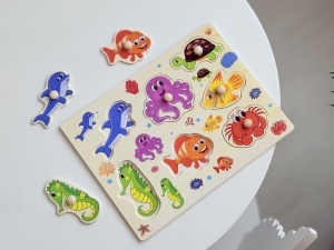 Puzzle Montessori din Lemn, Model Animale din Ocean, 7 Piese, Dimensiune 30x22.5 cm - Img 3