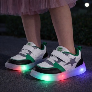 Pantofi Sport pentru Copii cu LED, Negru-Verde, Talpă Luminoasă Flexibilă, Închidere cu Scai, Design Modern și Confortabil - Img 4