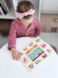 Puzzle Montessori din Lemn, Lumea Subacvatica, 10 Piese +Puzzle 6 Piese , Dimensiune 30x22.5 cm - Img 4