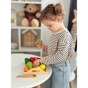 Set cu Tavita si Fructe din lemn Pentru feliat 18 Piese, Varsta 3+ - Img 2