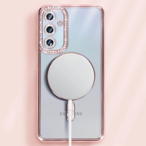 Розов калъф с вграден протектор на задните камери Gliter MagSafe за Samsung Galaxy A17 с олеофобно покритие против отпечатъци